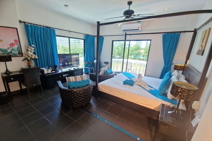 Room 26 of 116