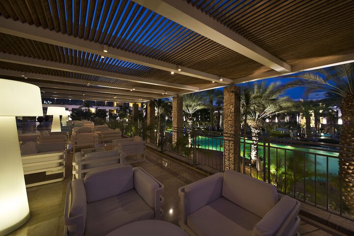 Terrace/Patio 54 of 58