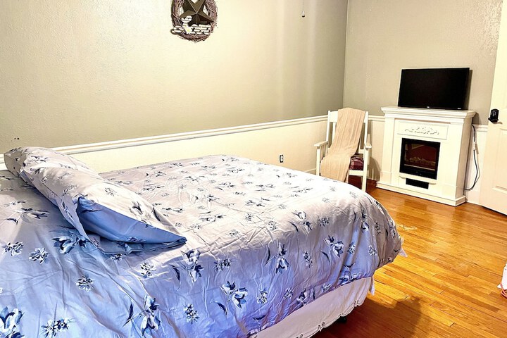 Room 22 of 23
