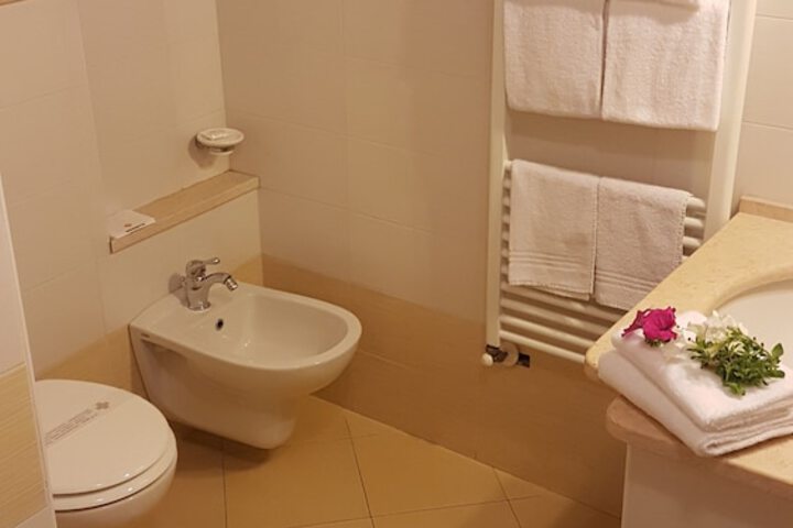 Clean Restrooms