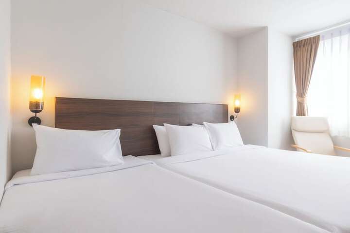 Room 12 of 54