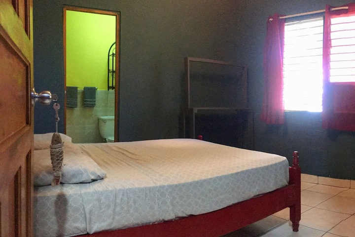 Room 3 of 16