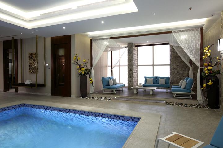 Pool 42 of 66