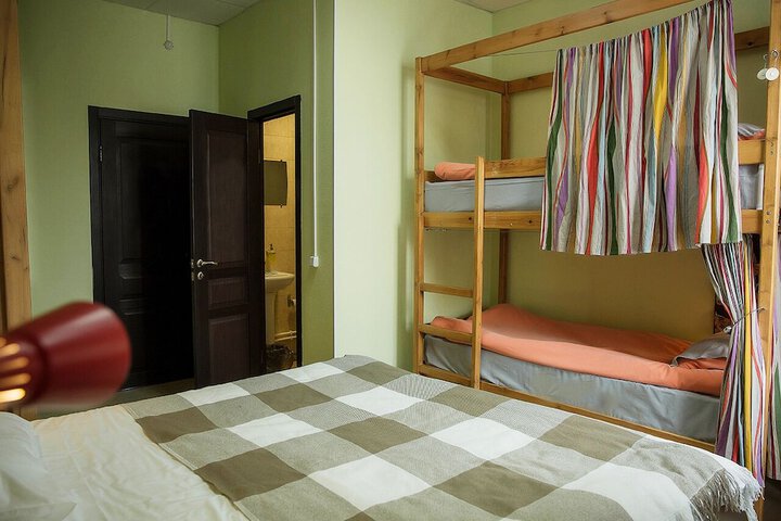 Room 13 of 15