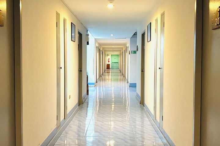 Ballroom/Hall 44 of 58