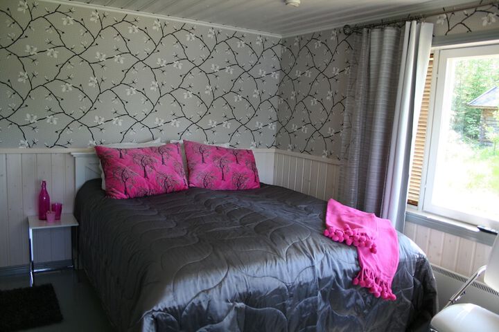 Room 4 of 36