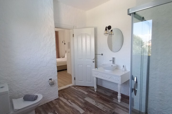 Room 41 of 56