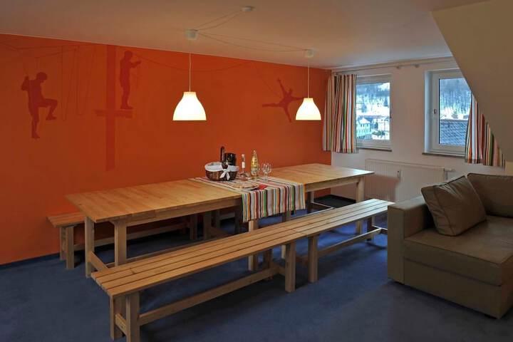 Dining Photos