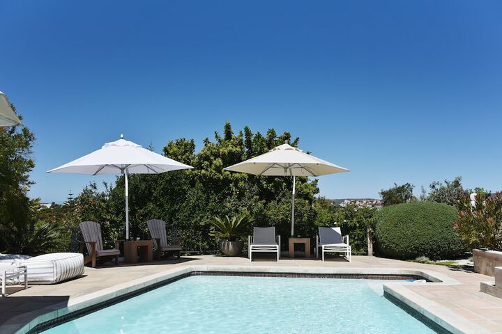 Pool 42 of 83