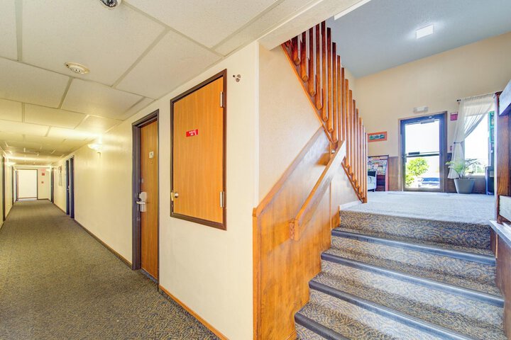 Hotel Interior 4 of 62