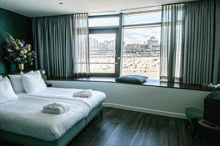 Room 13 of 46