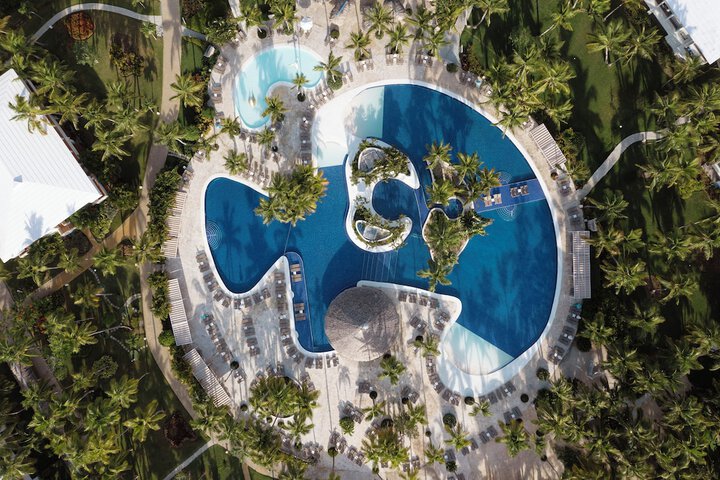 Pool 40 of 94