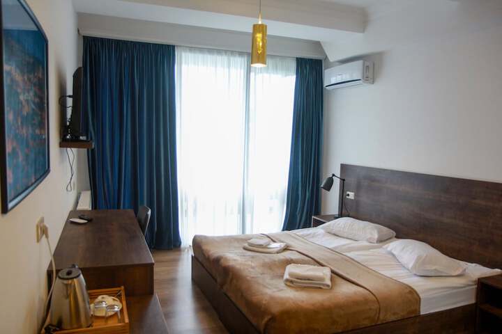Room 44 of 134