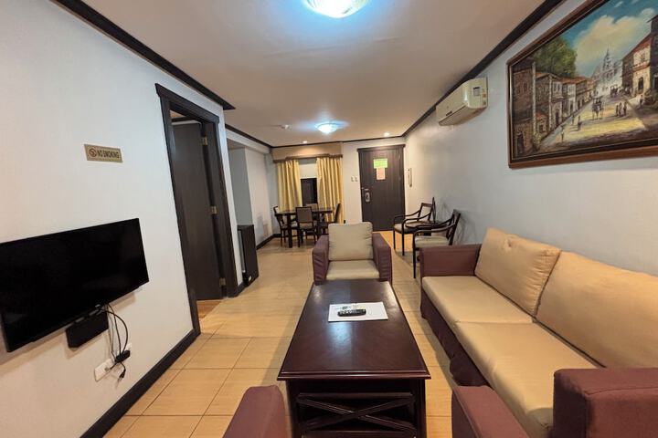Room 12 of 61