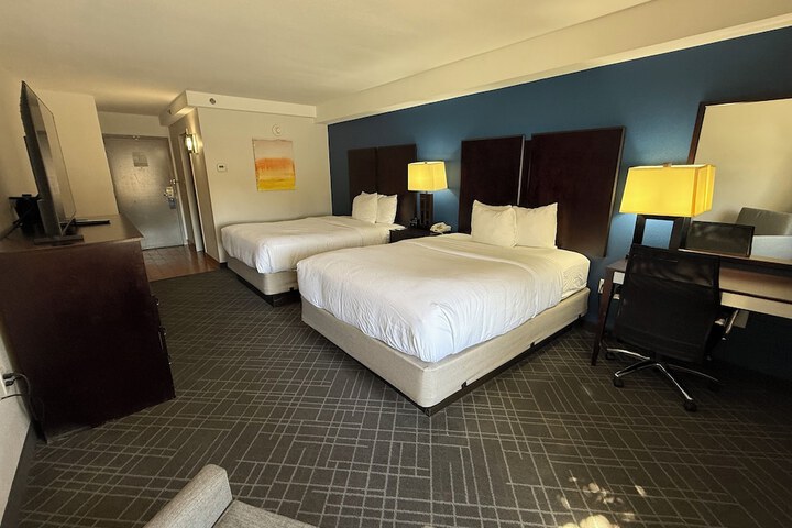 Room 35 of 58