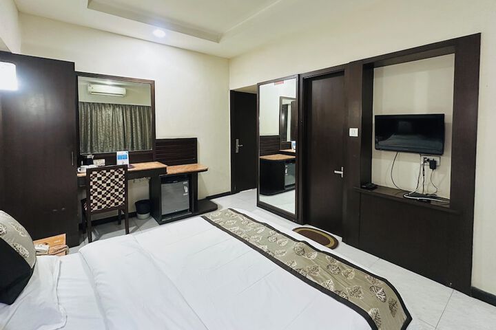 Room 32 of 134
