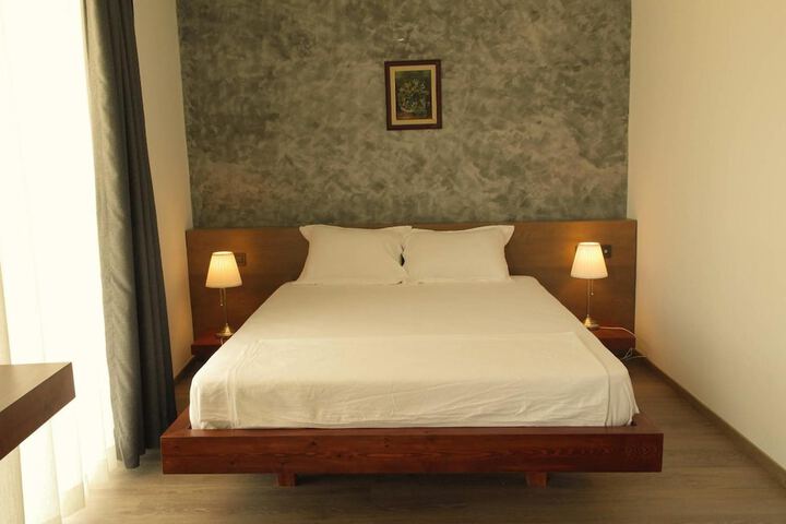 Room 18 of 45