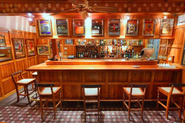 Lounge 60 of 67