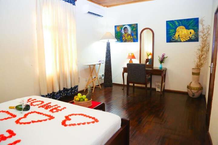 Room 19 of 70