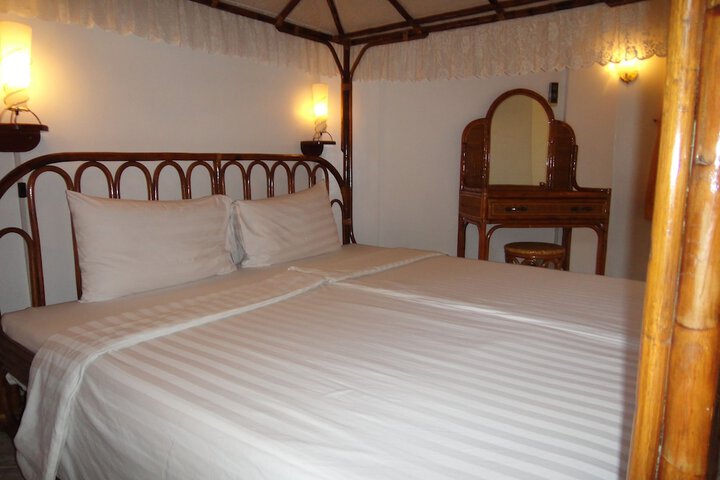 Room 17 of 56
