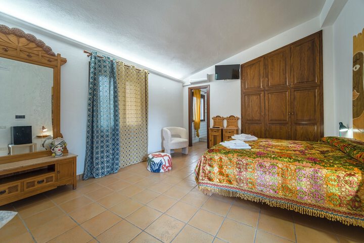 Room 15 of 56