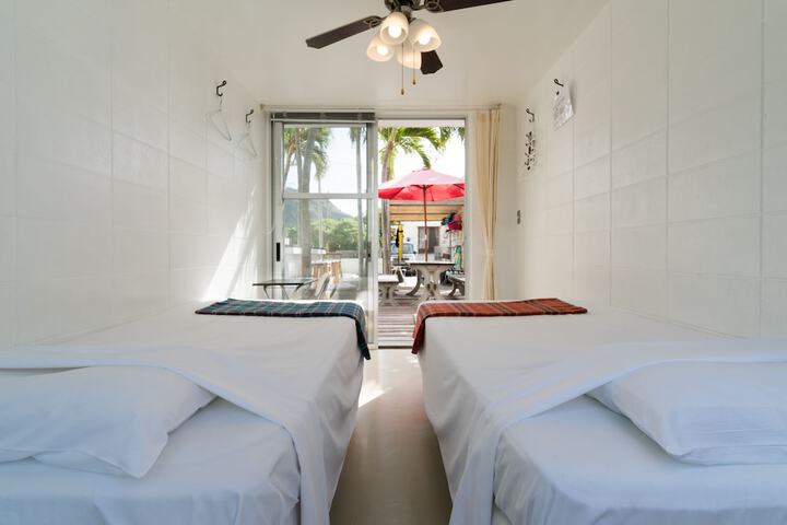 Room 2 of 19