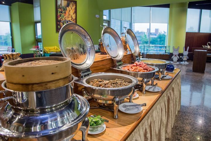 Breakfast/Coffee Service 167 of 203