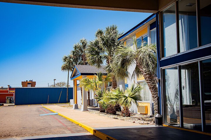 Hotel 41 of 52