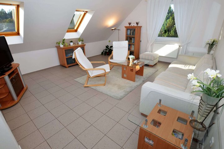 Room 14 of 48