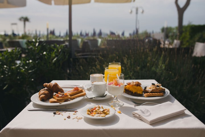 Breakfast meal