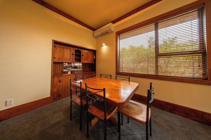 Room 26 of 60