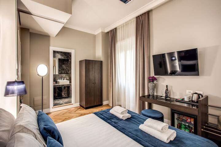 Room 54 of 106