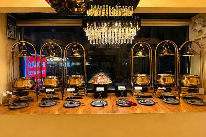 Dining 41 of 48