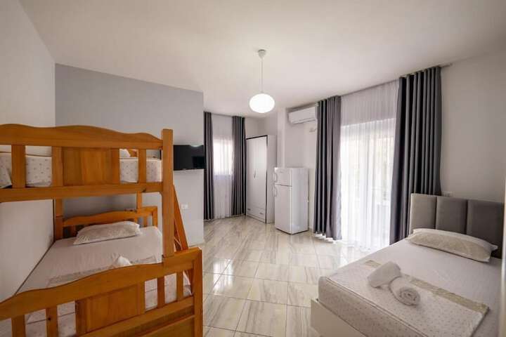 Room 36 of 89