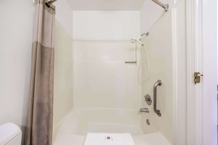 Clean Restrooms