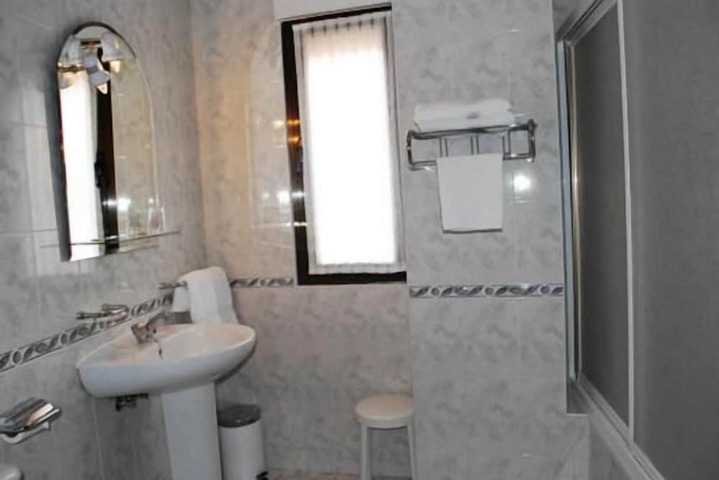 Clean Restrooms