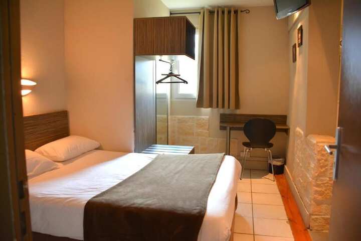 Room 7 of 20