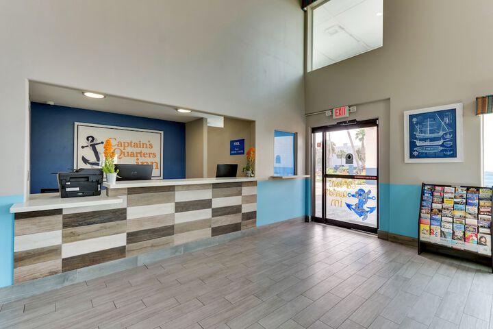 Check-in/check-out kiosk