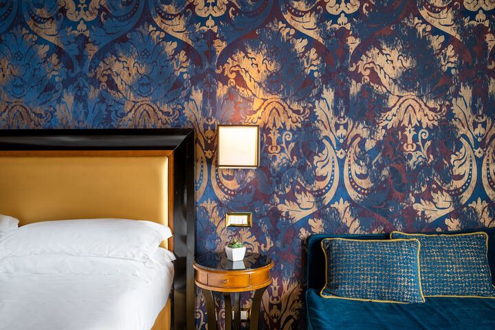 Room 45 of 113