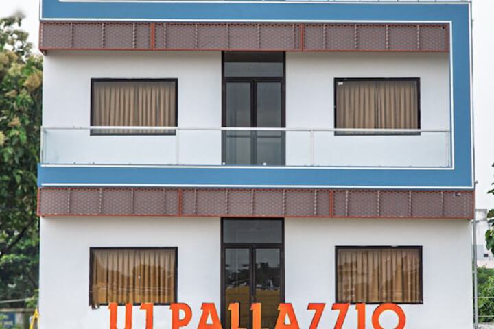 UJ PALLAZZIO - Business Class Luxury Hotel
