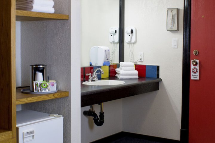 Room 25 of 56