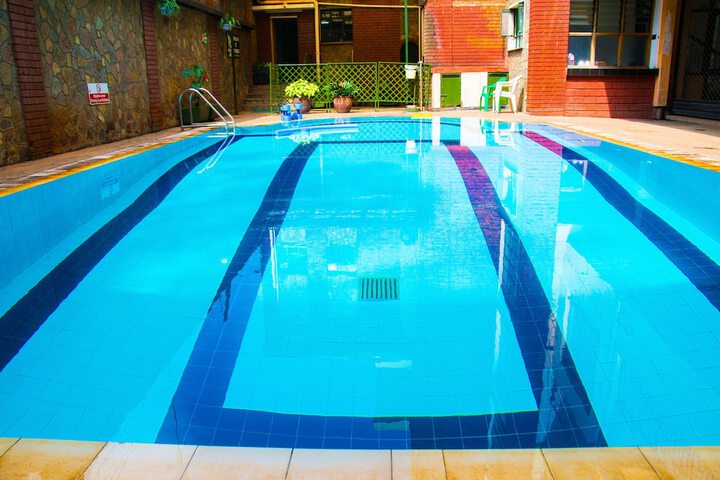 Pool 44 of 65