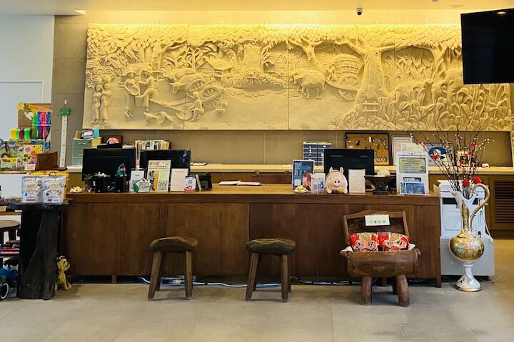 Hotel Interior 4 of 185