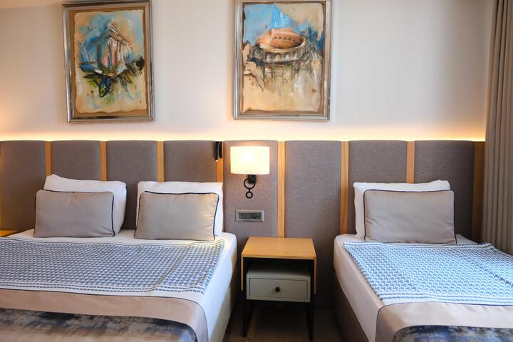 Room 116 of 125