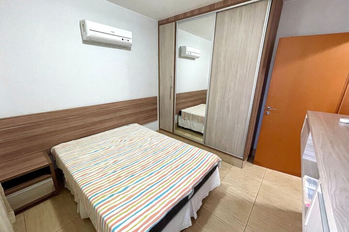 Room 4 of 44