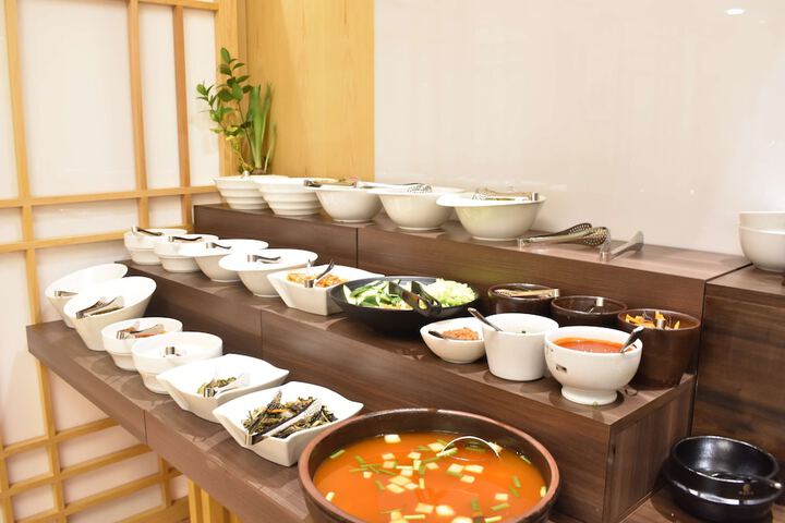 Dining 64 of 114