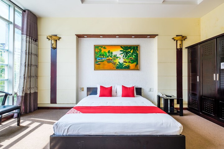 Room 15 of 25