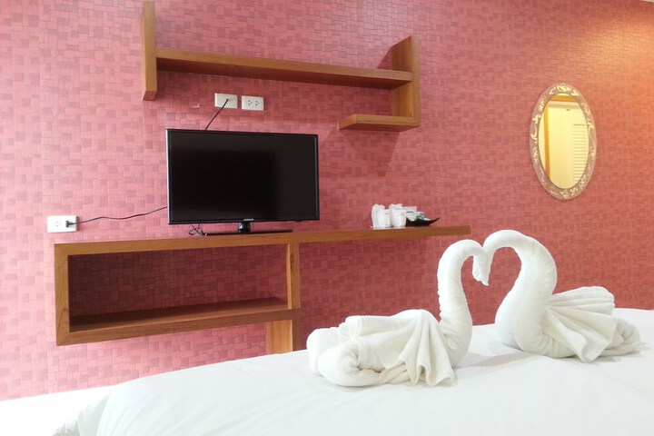 Room 37 of 69