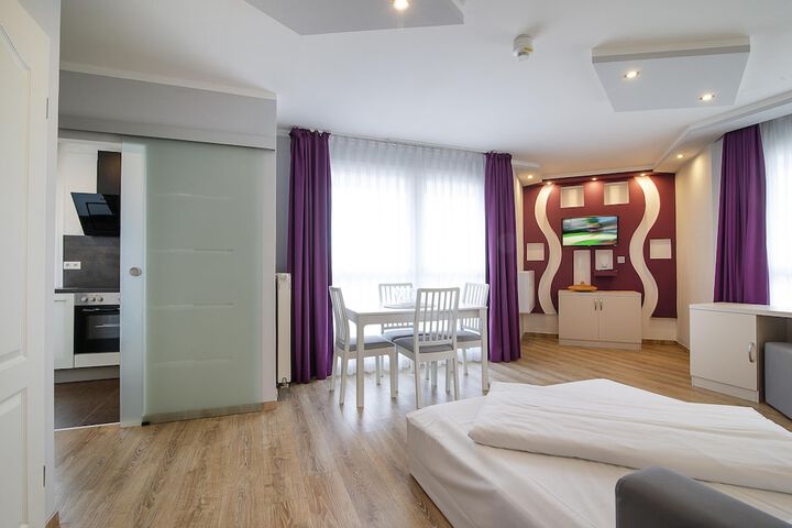 Room 26 of 60