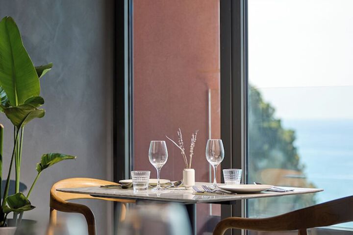 Dining 101 of 160